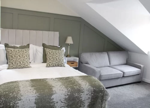Double Room + Sofa